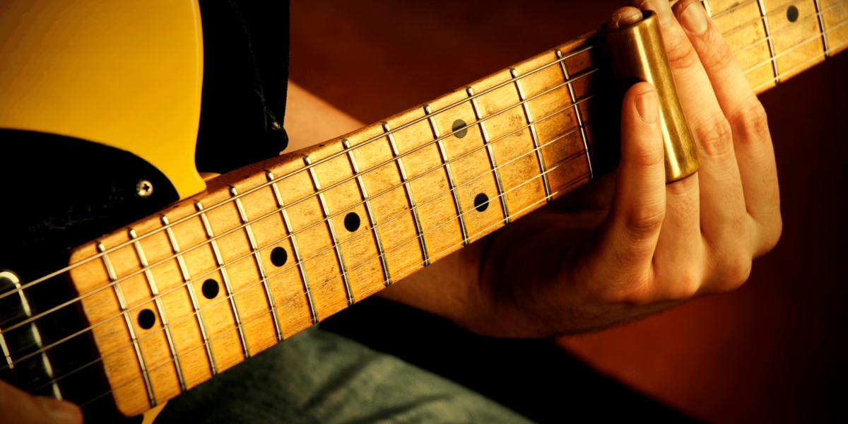taza Mentor Están deprimidos Everything You Must Know About the Guitar Slide - Learn to Play an  Instrument with step-by-step lessons | Simply Blog