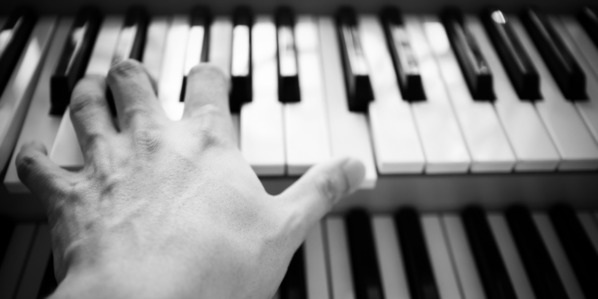 Left Hand Piano Exercises to Help your Hands Cooperate - Learn to Play